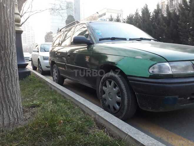 Opel Astra 1996, 325,800 km - 1.6 l - Bakı