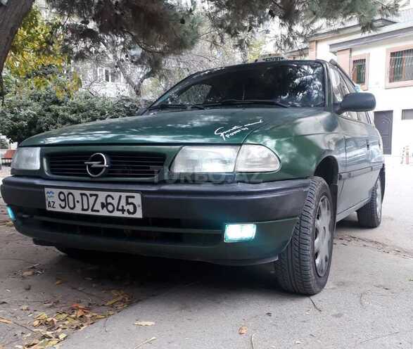Opel Astra 1996, 325,800 km - 1.6 l - Bakı