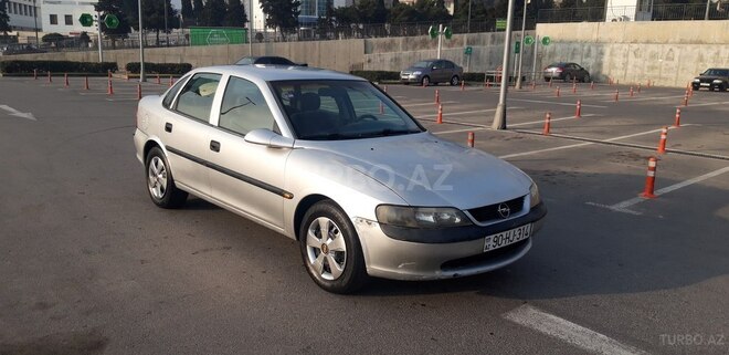 Opel Vectra 1996, 350,000 km - 1.6 l - Gəncə