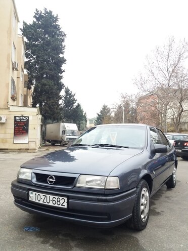 Opel Vectra 1994, 223,000 km - 1.8 l - Bakı