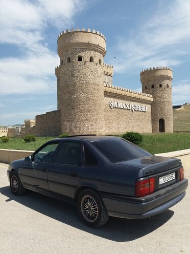 Opel Vectra 1994, 223,000 km - 1.8 l - Bakı