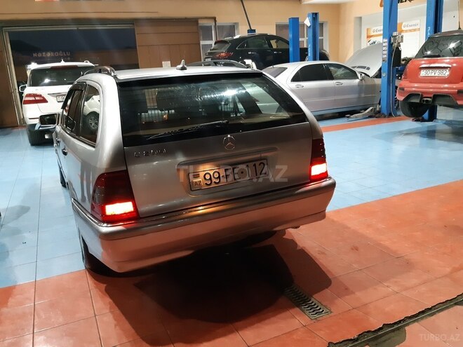 Mercedes C 200 2000, 195,363 km - 2.0 l - Sumqayıt