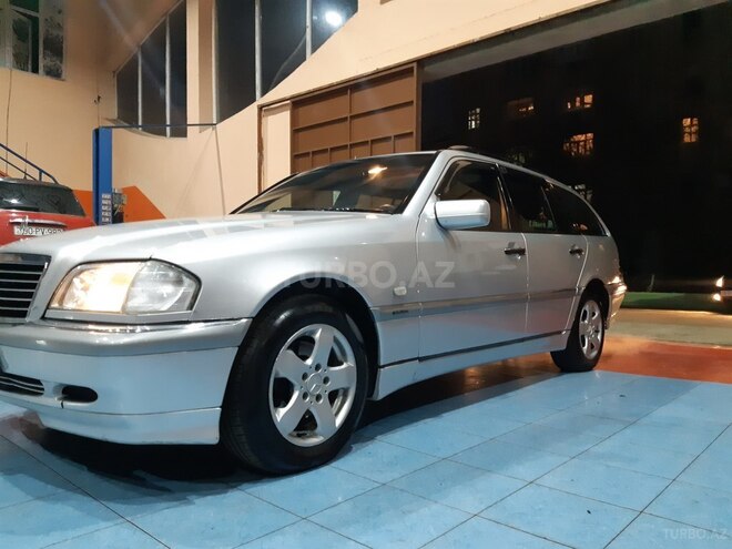 Mercedes C 200 2000, 195,363 km - 2.0 l - Sumqayıt