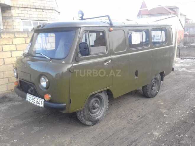 UAZ 452 1978, 1 km - 2.4 l - Quba
