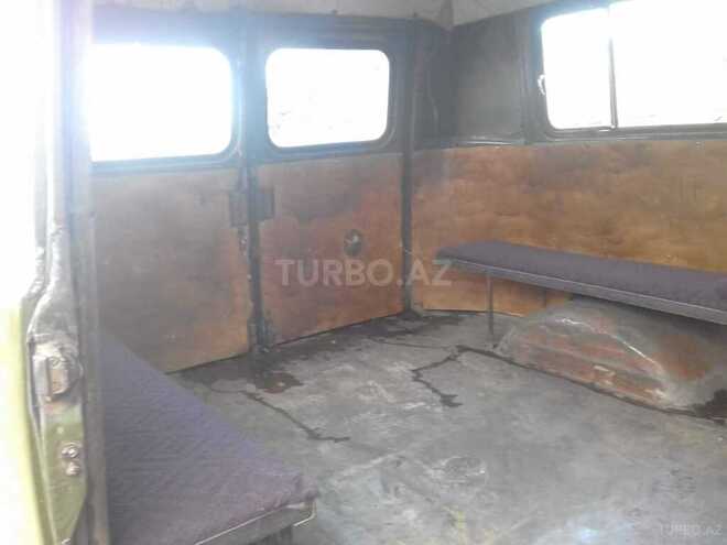 UAZ 452 1978, 1 km - 2.4 l - Quba