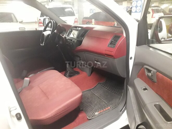 Toyota Hilux 2012, 113,000 km - 2.0 l - Bakı