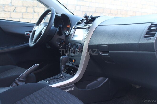 Toyota Corolla 2009, 218,666 km - 1.6 l - Oğuz