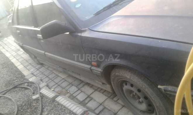 Renault  1994, 280,000 km - 0.2 l - Gəncə