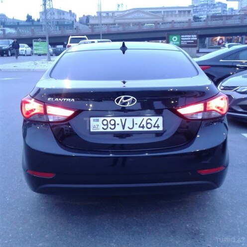 Hyundai Elantra 2015, 82,500 km - 1.8 l - Bakı