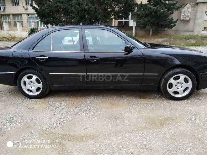 Mercedes E 220 1998, 240,000 km - 2.2 л - Bakı