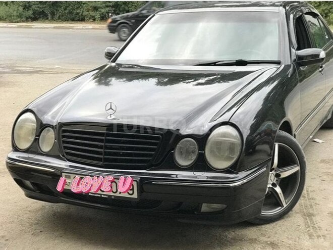 Mercedes E 320 2000, 324,600 km - 3.2 л - Xaçmaz