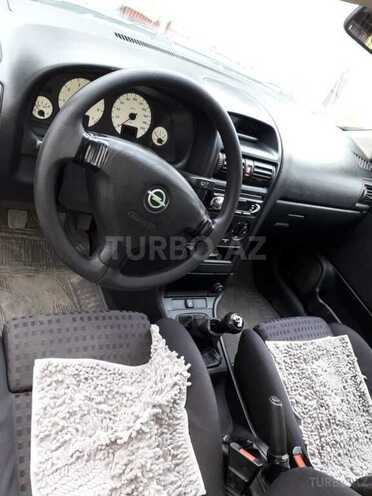 Opel Astra 1999, 250,000 km - 1.8 л - Şəki