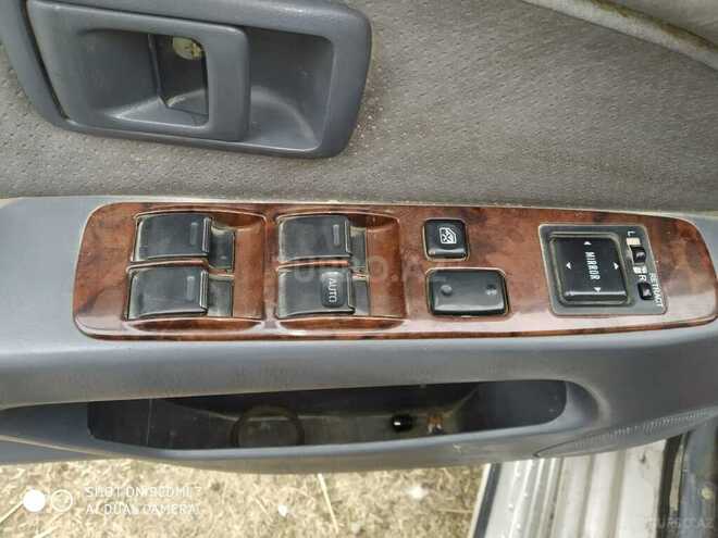 Toyota Surf 1996, 240,880 km - 3.0 l - Şabran