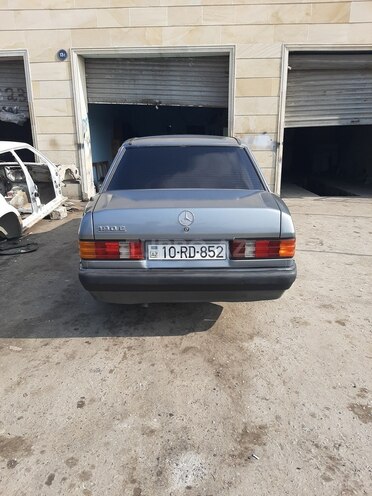 Mercedes E 200 1992, 333,333 km - 2.0 l - Sumqayıt