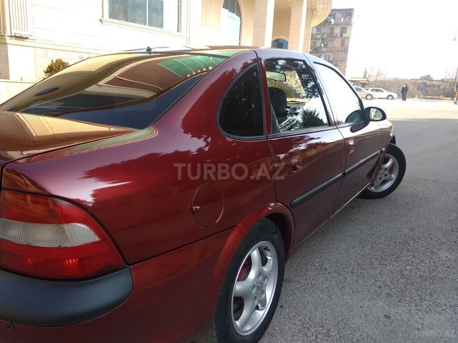 Opel Vectra 1998, 233,000 km - 2.0 l - Bakı
