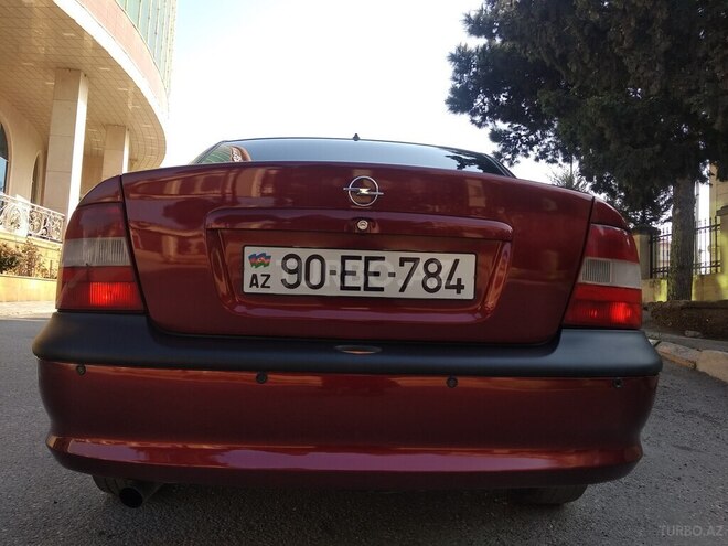 Opel Vectra 1998, 233,000 km - 2.0 l - Bakı