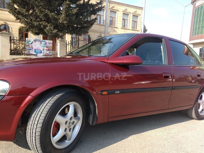 Opel Vectra 1998, 233,000 km - 2.0 l - Bakı