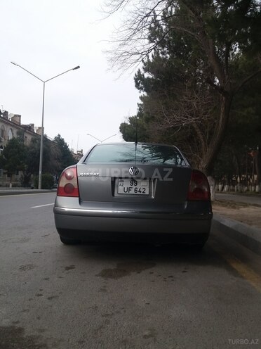 Volkswagen Passat 2002, 370,000 km - 1.8 л - Sumqayıt