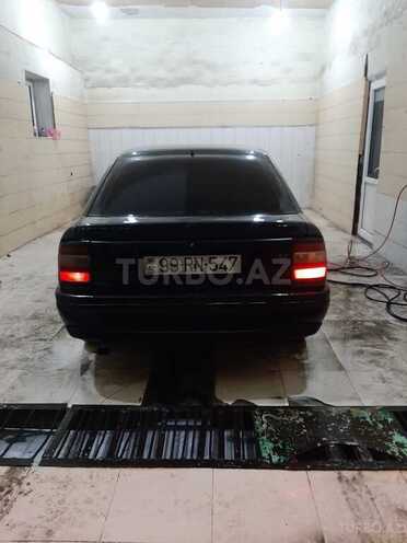 Opel Vectra 1995, 300,000 km - 2.0 l - Bakı