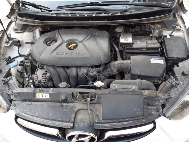 Hyundai Elantra 2011, 170,000 km - 1.8 л - Bakı