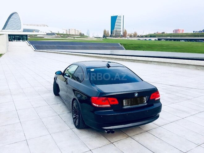 BMW 325 2007, 178,000 km - 2.5 l - Bakı