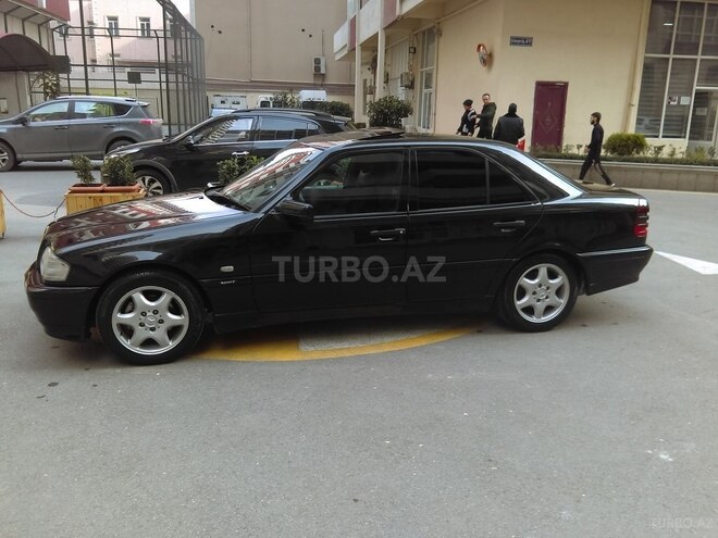 Mercedes C 240 1999, 362,000 km - 2.4 l - Bakı