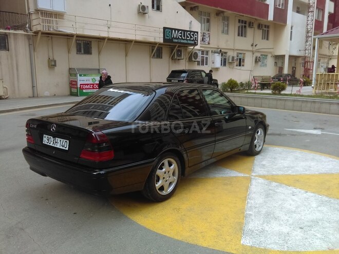 Mercedes C 240 1999, 362,000 km - 2.4 l - Bakı