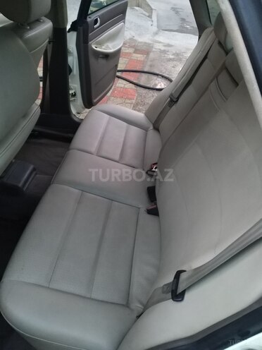 Audi A4 2001, 60,000 km - 1.8 l - Bakı