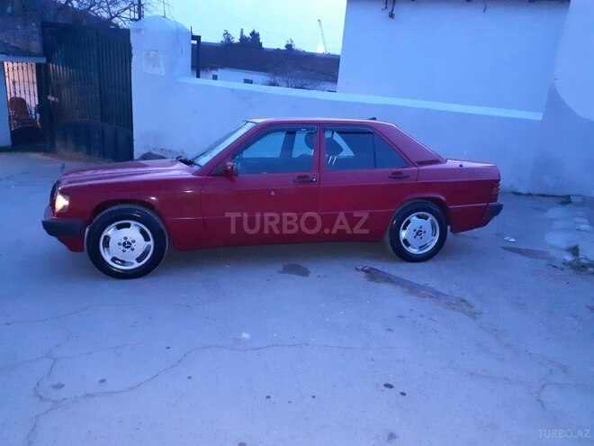 Mercedes 190 1990, 332,648 km - 1.8 л - Bakı
