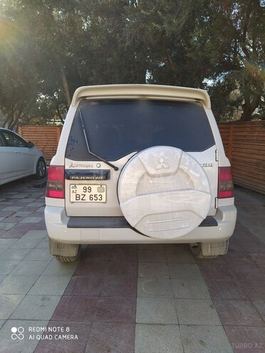 Mitsubishi Pajero io 2000, 330,000 km - 2.0 л - Bakı