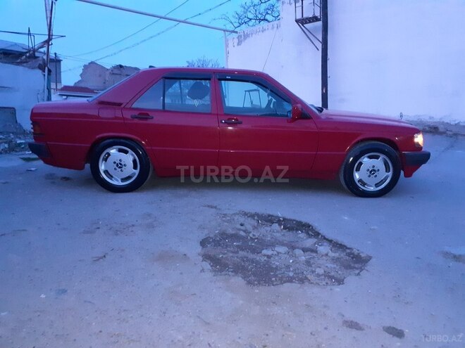 Mercedes 190 1990, 332,648 km - 1.8 л - Bakı