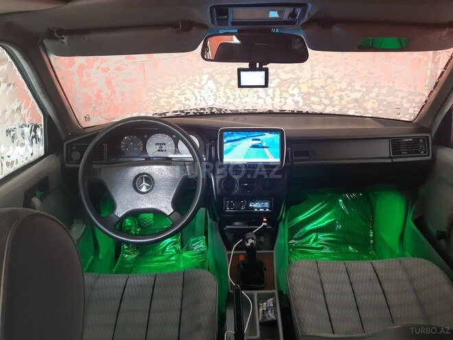 Mercedes 190 1991, 280,000 km - 2.0 l - Bakı
