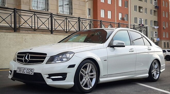 Mercedes C 250 2012, 194,000 km - 1.8 l - Bakı