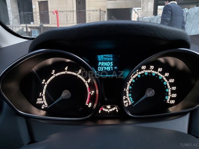 Ford Fiesta 2017, 53,000 km - 1.6 l - Bakı