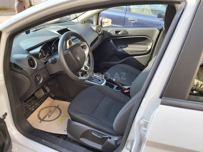 Ford Fiesta 2017, 53,000 km - 1.6 l - Bakı