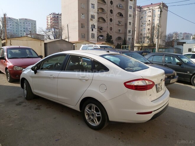 Ford Fiesta 2017, 53,000 km - 1.6 l - Bakı