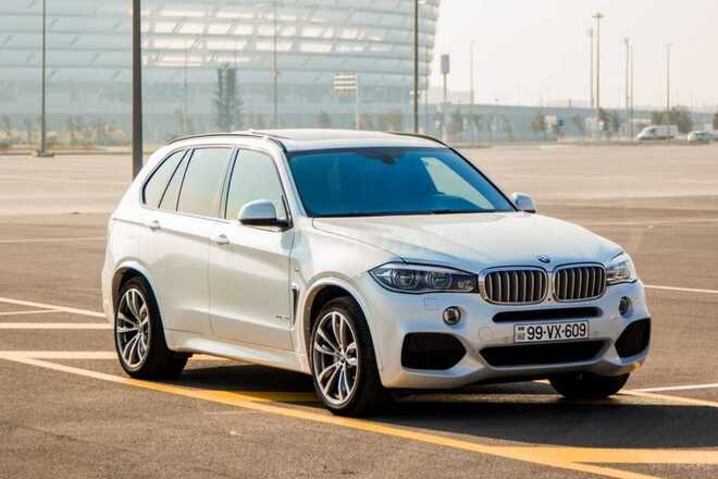 BMW X5 2014, 114,500 km - 4.4 l - Bakı