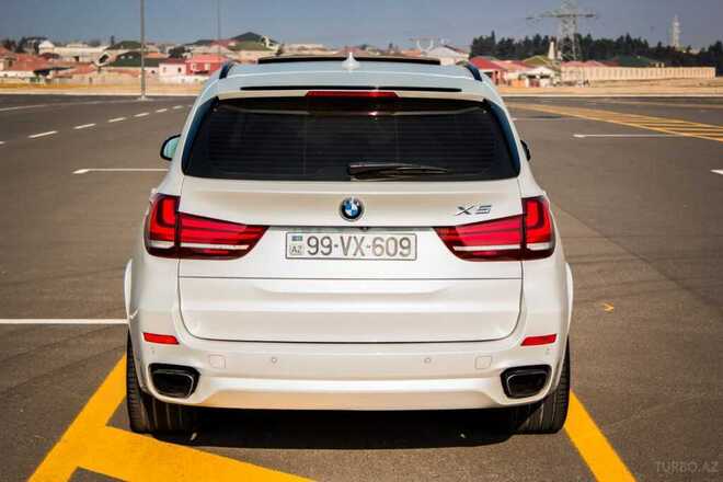 BMW X5 2014, 114,500 km - 4.4 l - Bakı