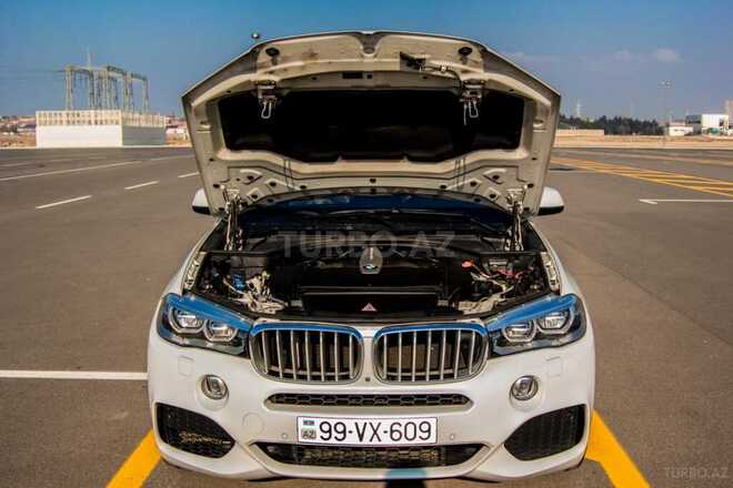 BMW X5 2014, 114,500 km - 4.4 l - Bakı