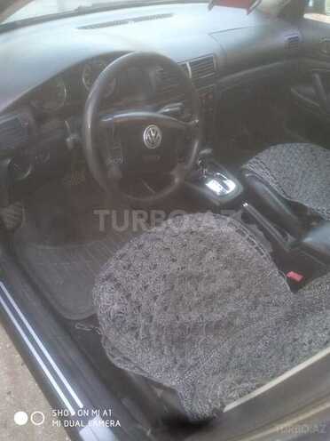 Volkswagen Passat 2003, 303,000 km - 1.8 l - Sumqayıt