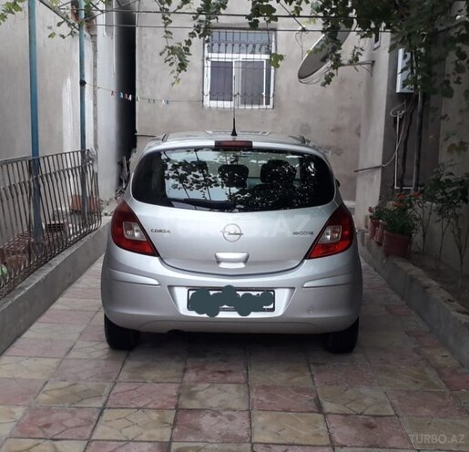 Opel Corsa 2008, 240,000 km - 1.3 l - Bakı