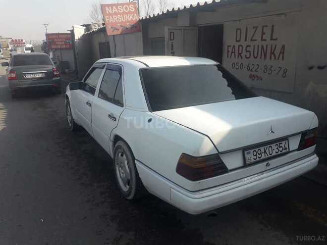 Mercedes E 250 1989, 470,370 km - 2.5 l - Bakı