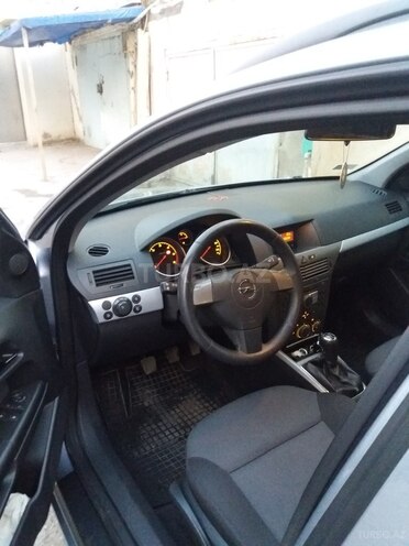 Opel Astra 2006, 1,853,424 km - 1.3 l - Bakı