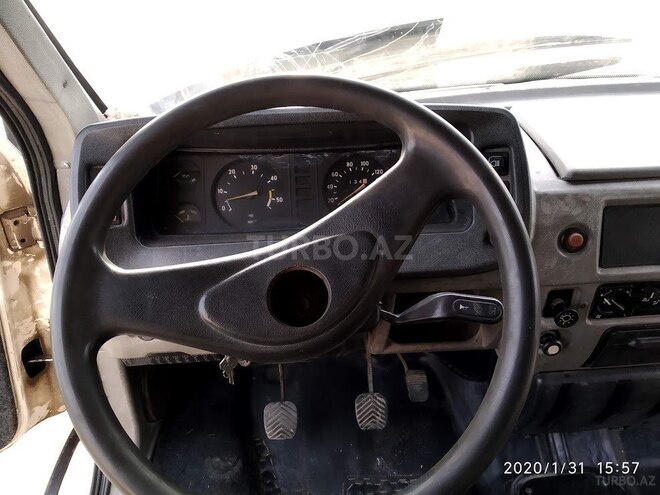 GAZ 3302-744 2001, 68,000 km - 2.4 l - Masallı