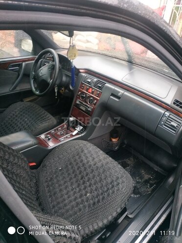 Mercedes E 200 2000, 763,000 km - 0.2 л - Balakən