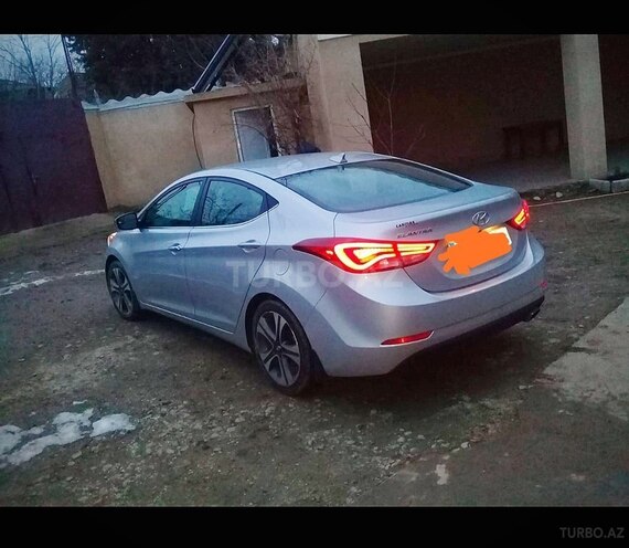 Hyundai Elantra 2015, 90,000 km - 2.0 l - Bakı