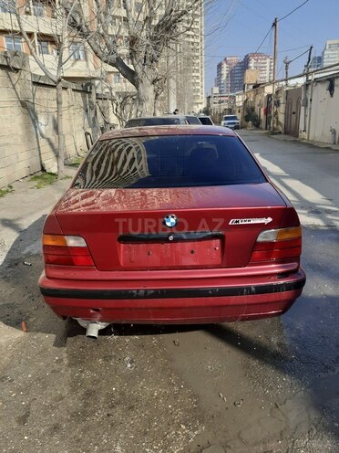 BMW 318 1992, 122,000 km - 1.8 l - Bakı