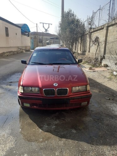 BMW 318 1992, 122,000 km - 1.8 l - Bakı
