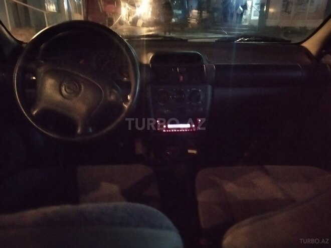 Opel Vita 1997, 2,555,555 km - 1.4 l - Bakı