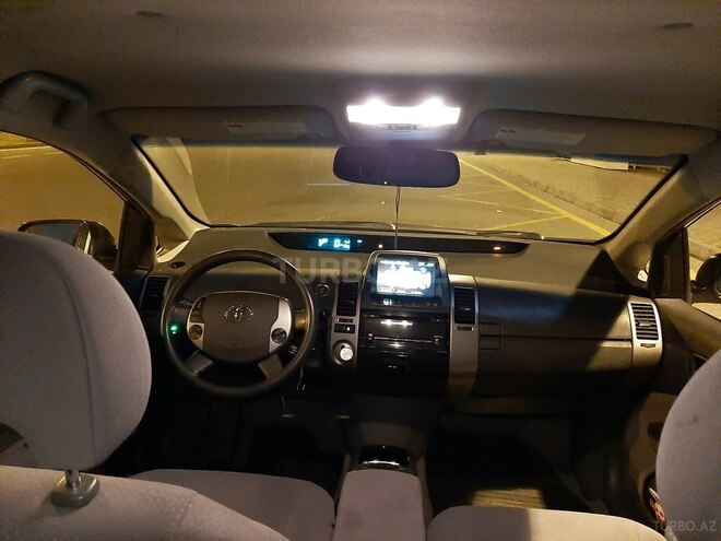 Toyota Prius 2008, 135,000 km - 1.5 l - Bakı